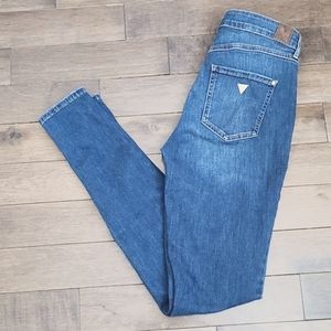 Guess 1981 Skinny size 28 high waist